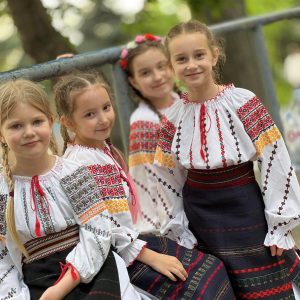 24 Iunie – Ziua Internațională a Iei!