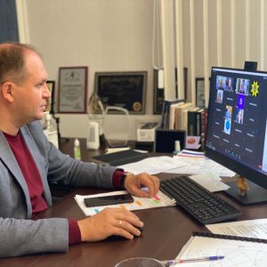 Ședința Comisiei extraordinare de sănătate publică despre importanţa unei comunicări publice pro active pentru necesitatea portului de măşti de protecţie, ca element esenţial în controlul pandemiei de Covid-19