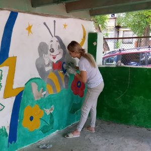 Procesul de amenajare și îngrijire a terenului aferent/adiacent