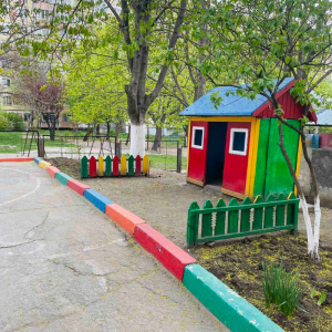 Campania municipală „Curățenia generală de primăvară” în IET nr. 188