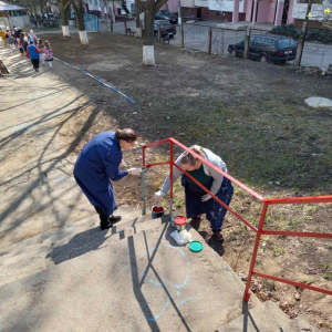 Campania „Curățenia generală de primăvară” în IET nr. 188