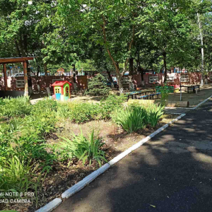 Salubrizarea terenului aferent și adiacient al instituției de educație timpurie nr. 32