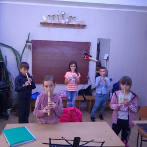 Ansamblul de fluieriști, condus de Iurie Iaz