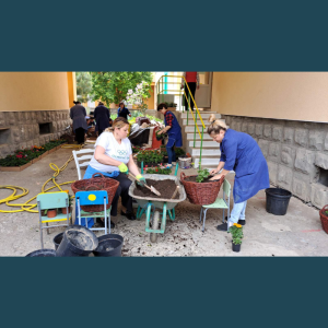 Florile încununează opera !